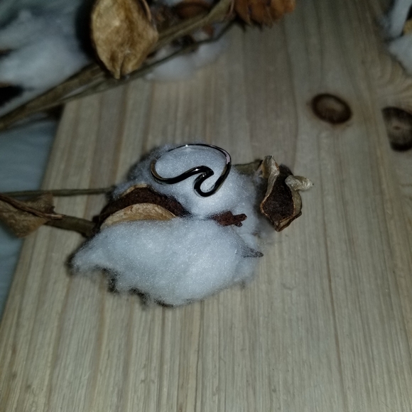 🌊Super Darling Sterling SILVER Wave Ring🌊 - Picture 2 of 5